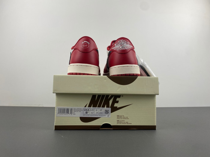 Travis Scott x Air Jordan 1 Low OG DZ4137-700