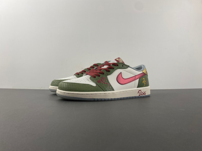 Air Jordan 1 Retro Low OG 