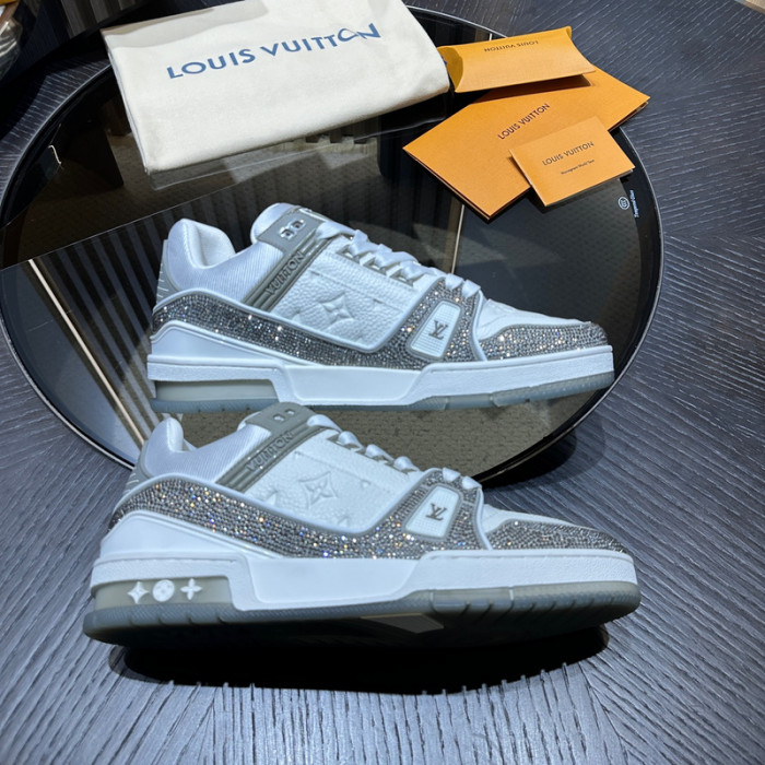 LOU1VTON SNEAKER (crystal)