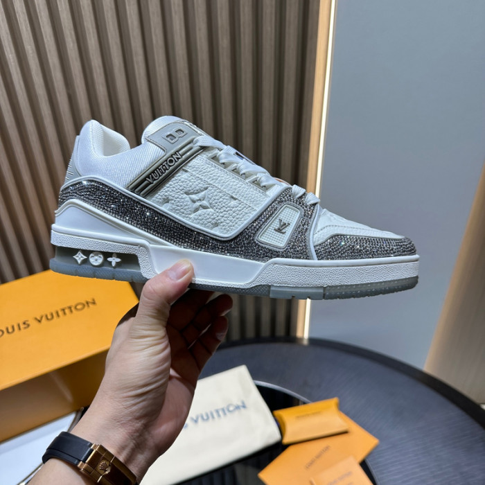 LOU1VTON SNEAKER (crystal)