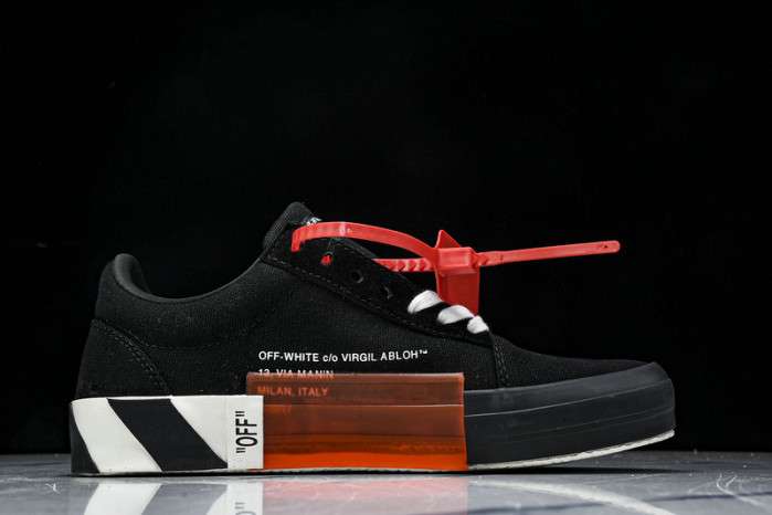 OFF-WHITE Canvas Sneaker