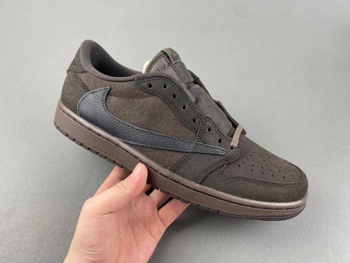 Travis Scott x Air Jordan 1 Low OG DM7866-202