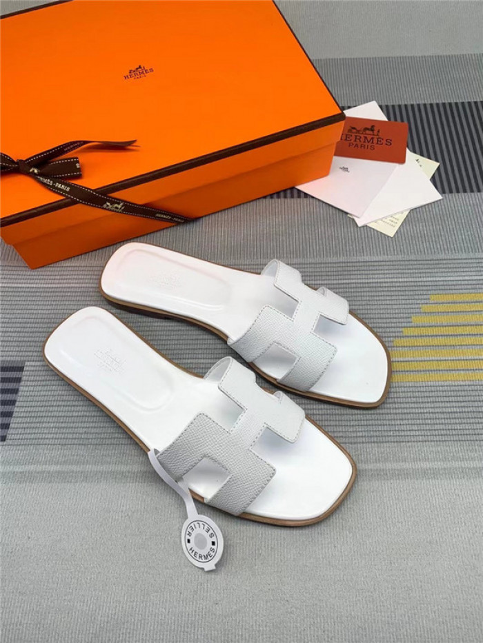 ORAN SANDAL