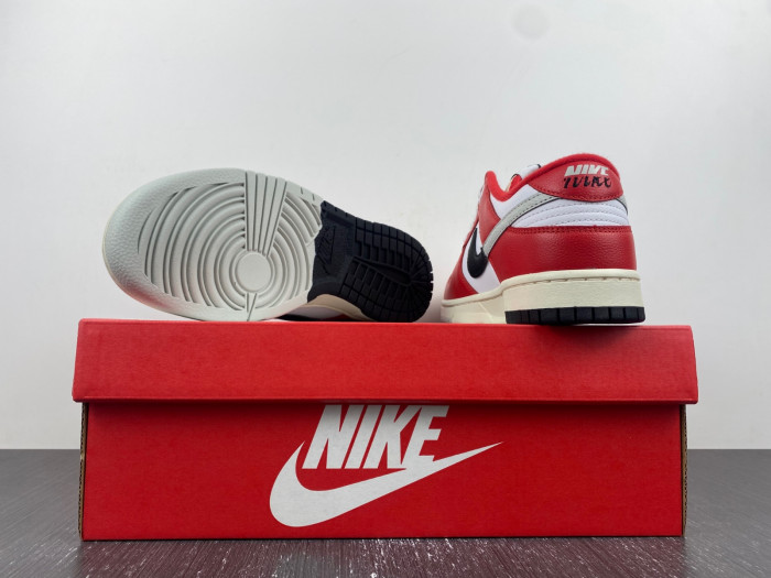 nike dunk low chicago split dz2536-600