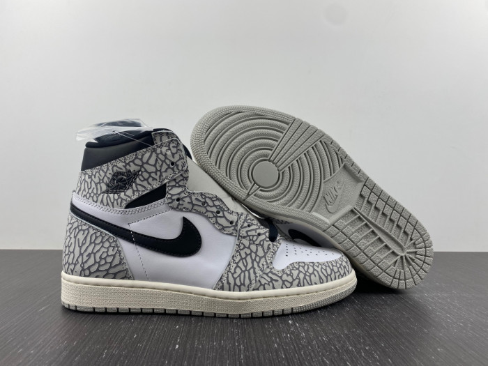 Air Jordan 1 Retro High OG "White Cement" DZ5485-052