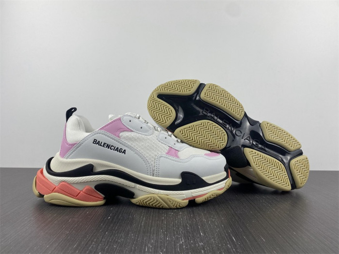 blc* triple s trainer