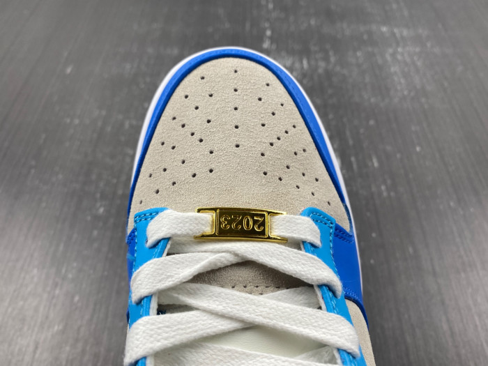 nike dunk low year of the rabbit fd4203-111