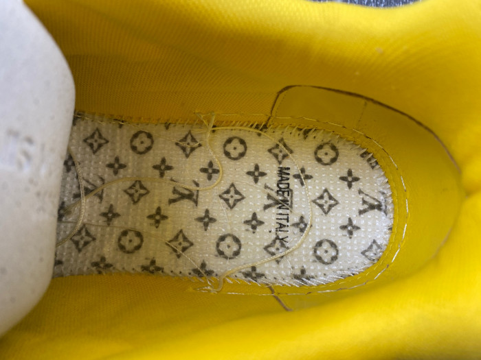 LOU1VTON trainer (EU47)