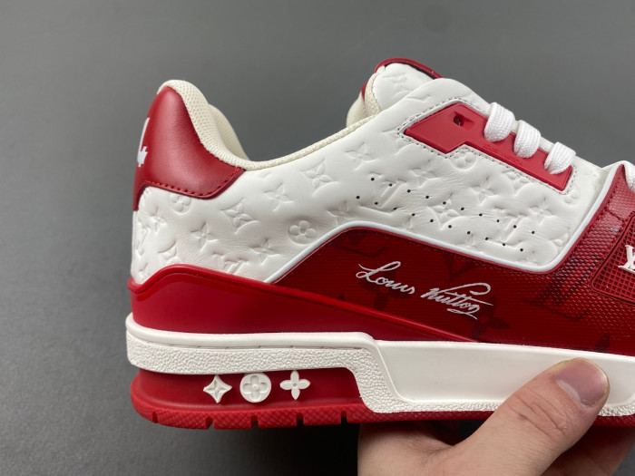 LOU1VTON trainer (EU47)