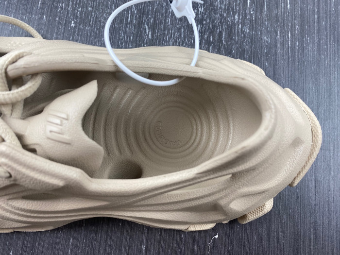 blc* hd lace-up sneaker