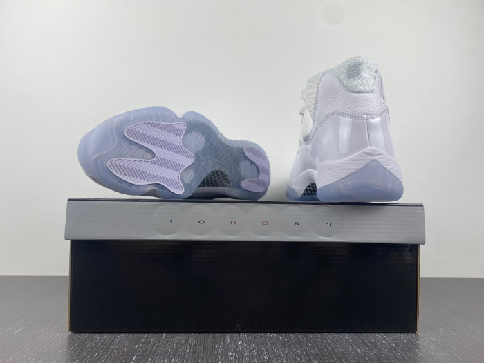 air jordan 11 retro 25th anniversary white / silver 408201-101