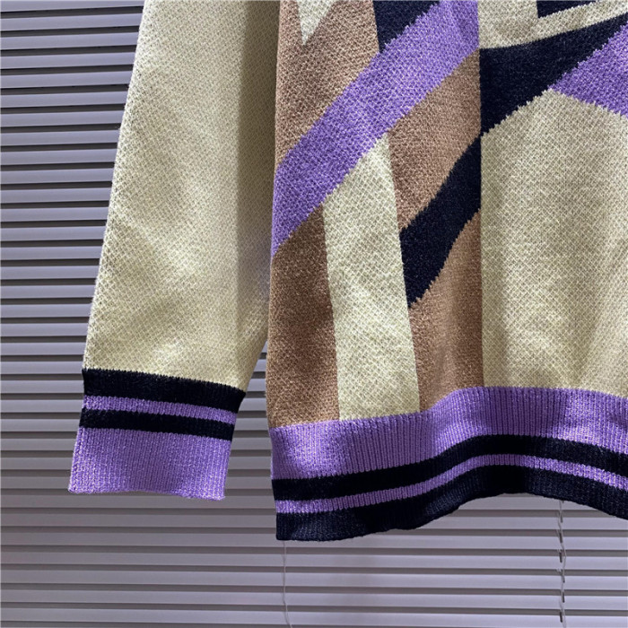 House of errors sweater MAO-5