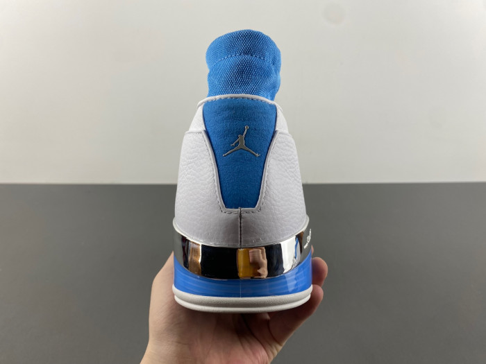 Air Jordan 17 Low “University Blue” FJ0395-101