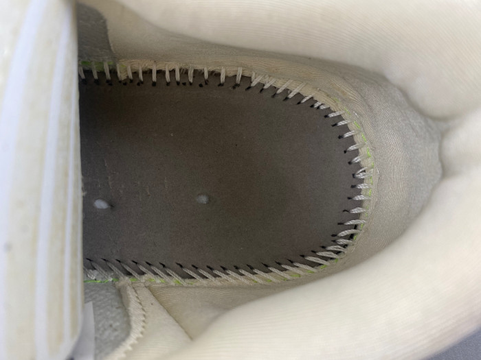 Travis Scott x Air Jordan 1 Low OG LX1988-100