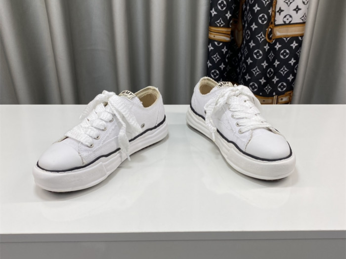 Ma*s*n mihara yasuhiro low-top sneakers mmy-032