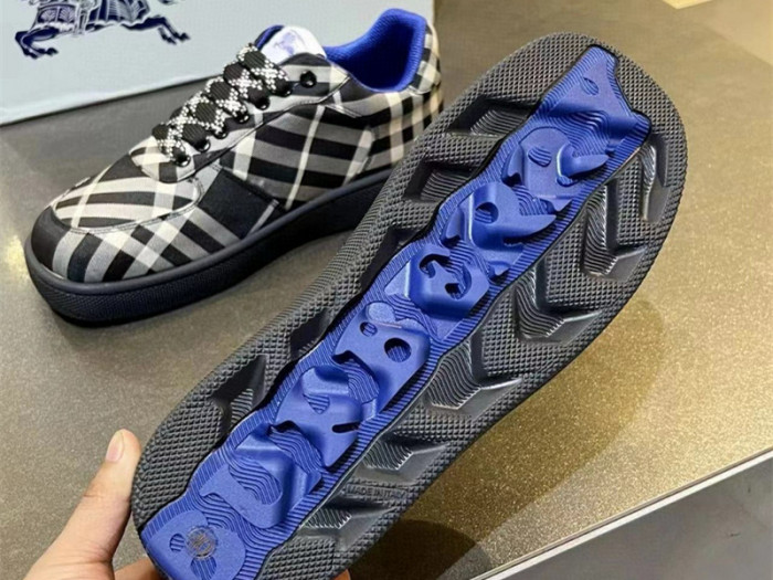 Bur*berry Check Terrace Sneakers BBR--3006