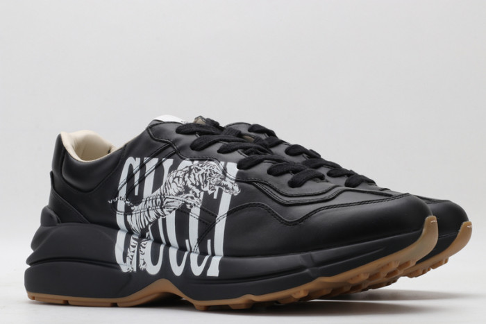 gc rhyton sneakers