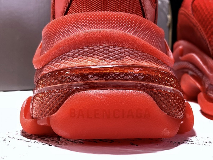 blc* triple s trainer