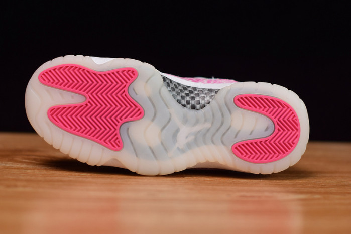 air jordan 11 low white pink snakeskin ah7860-106