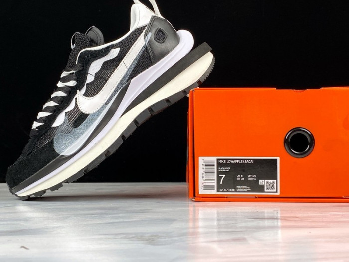 sacai x nike pegasua vaporfly black white ci9928 001