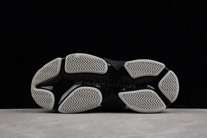 blc* triple s trainer