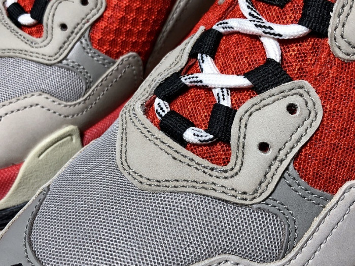 blc* triple s trainer