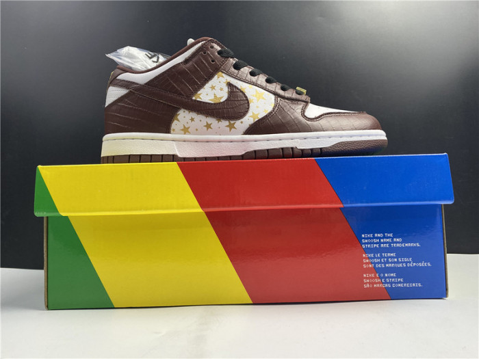 Supre* X Dunk Low OG SB QS 