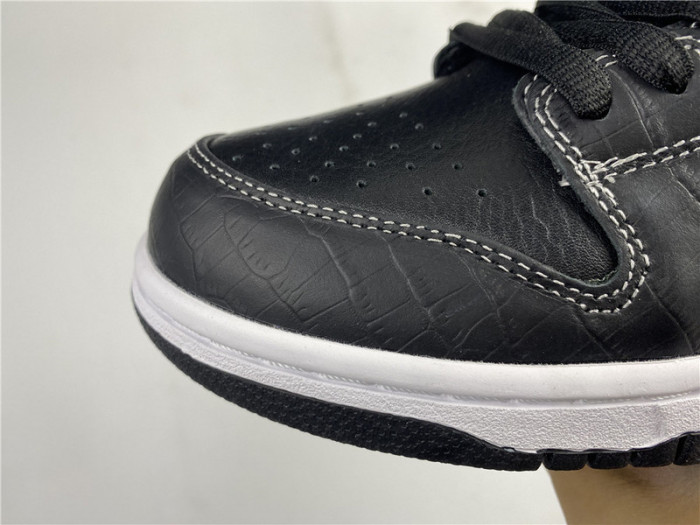 nike sb dunk low Di*m*nd s*pply co black Di*m*nd bv1310-001
