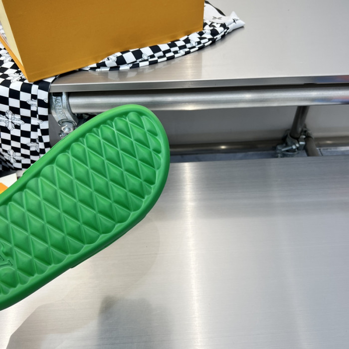 LOU1_TON WATERFRONT SLIDE (EU35-EU45)