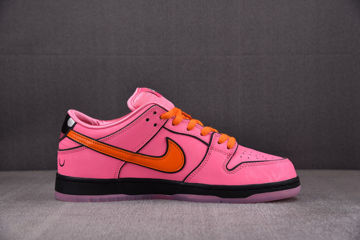 the powerpuff girls x nike sb dunk low blossom fd2631-600