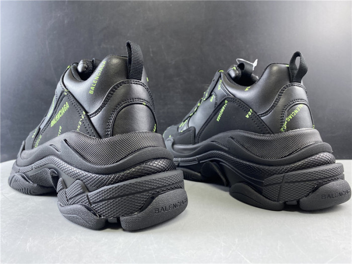 blc* triple s trainer