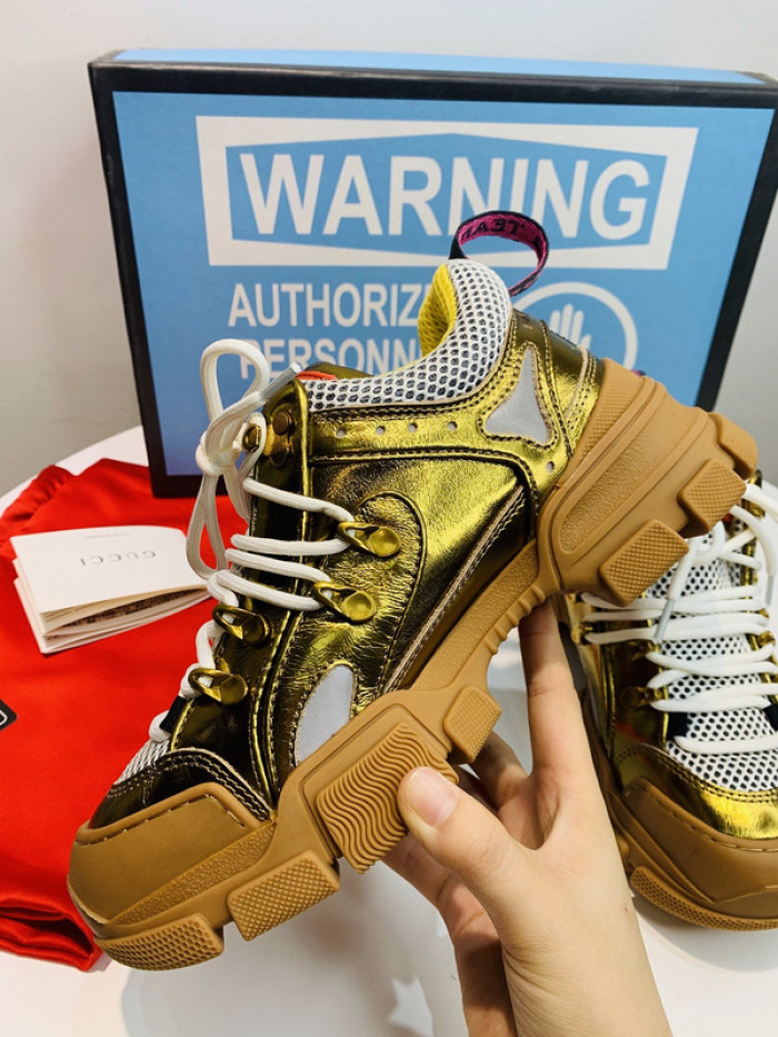 G*u*i1 journey flashtrek jewel crystal low boot