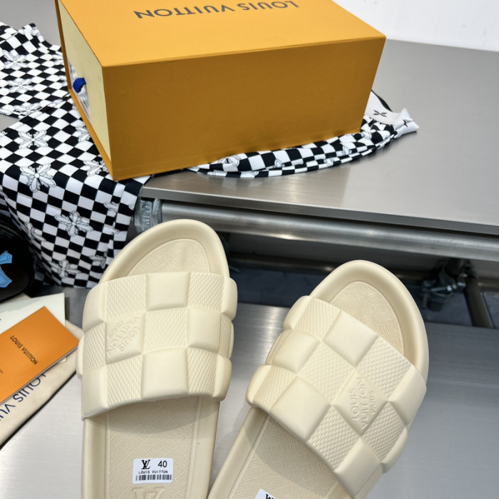 LOU1_TON WATERFRONT SLIDE (EU35-EU45)