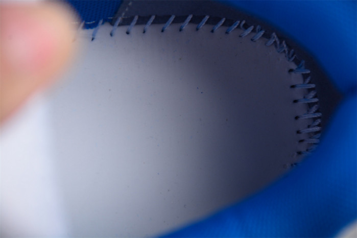 OFF-WHITE Out Of Office