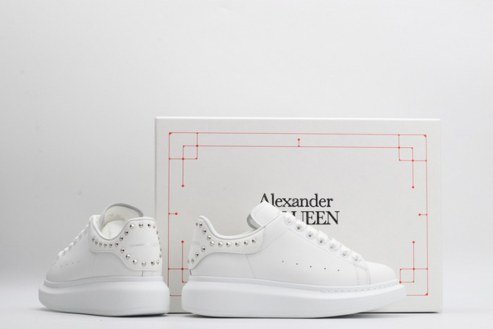 mcqueen oversized sneaker