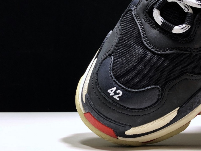 blc* triple s trainer