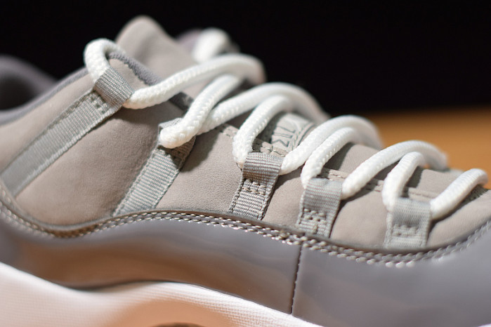 air jordan 11 low "cool grey" 528895-003