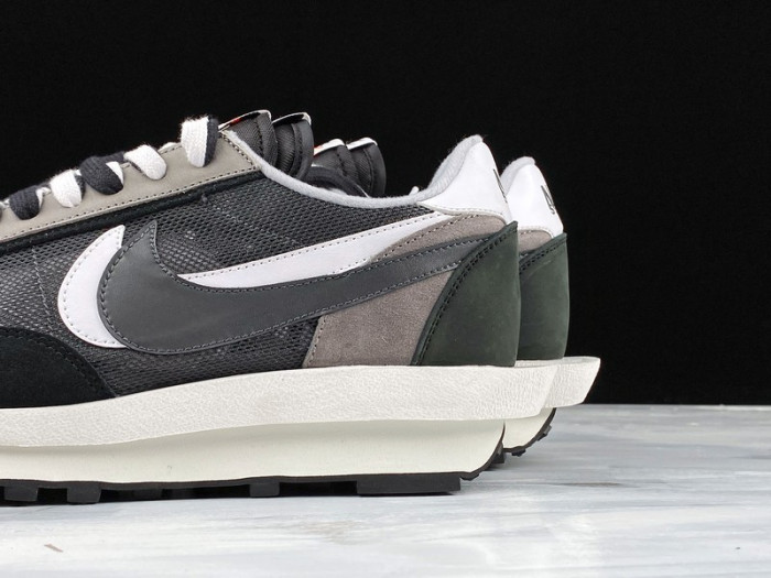 nike ld waffle sacai black - bv0073-001