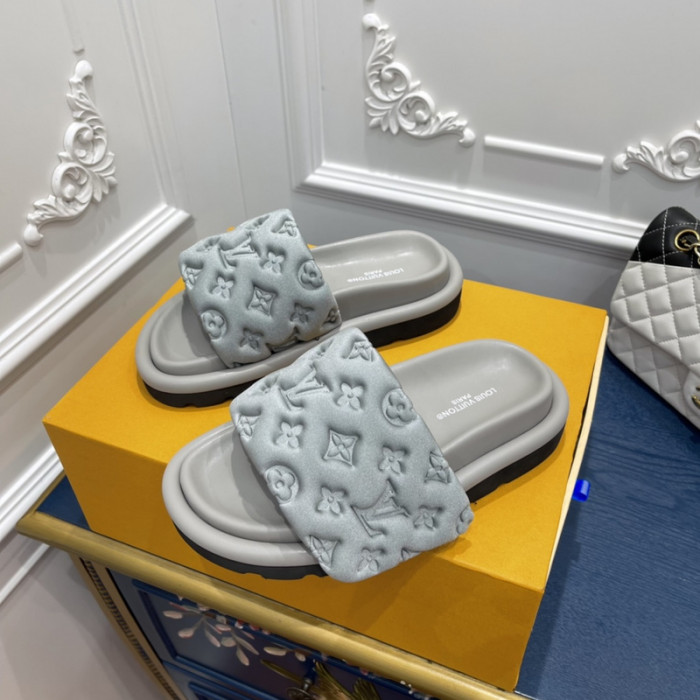 LOU1_TON POOL PILLOW COMFORT MULE (EU35-EU40)