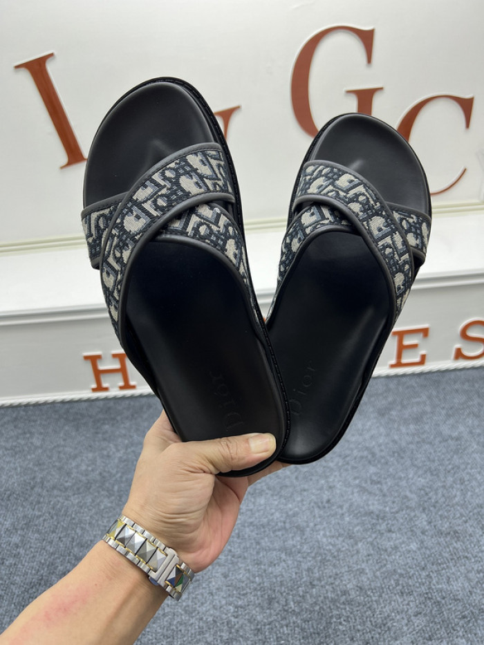 d1or aqua sandal (eu39-eu45)