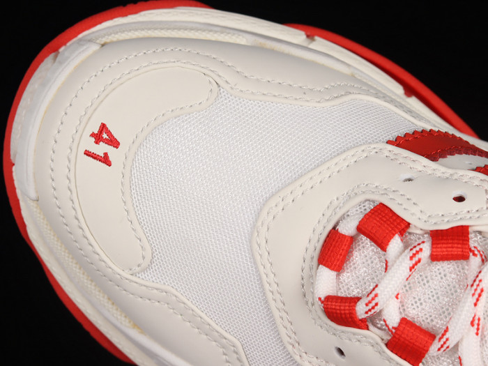 blc* triple s trainer