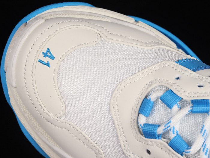 blc* triple s trainer