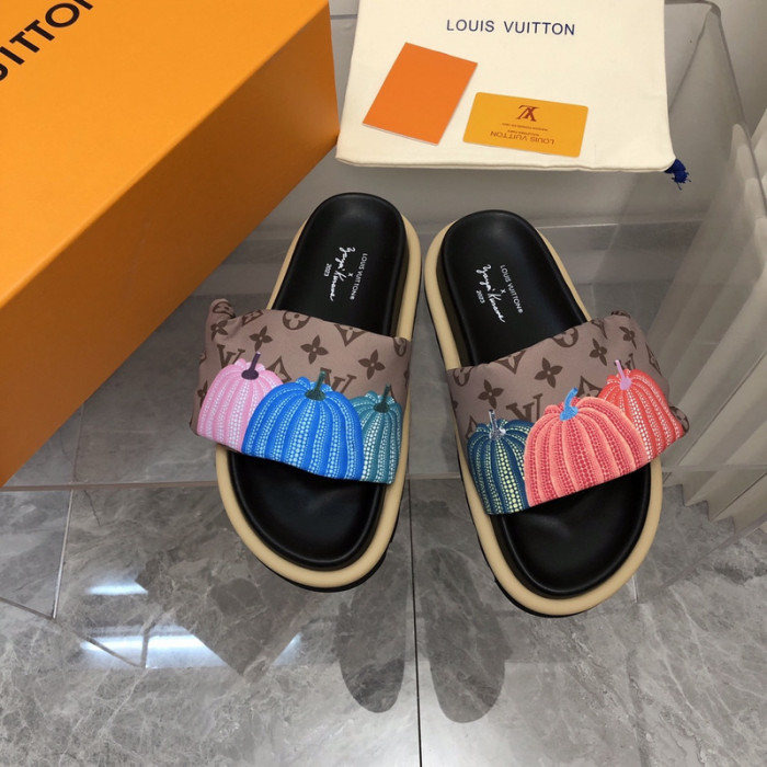 pool pillow comfort mule (EU35-EU45)