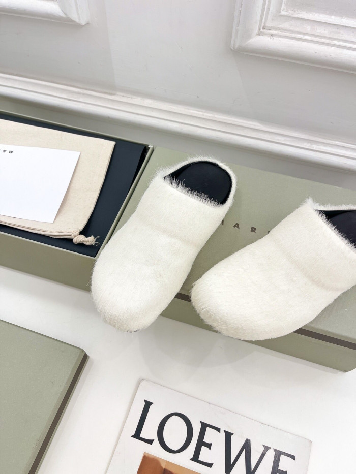 MARNI SLIPPERS ( EU35-EU45 )