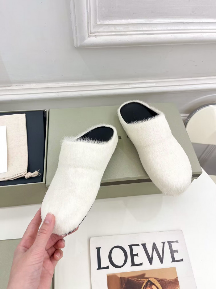 MARNI SLIPPERS ( EU35-EU45 )
